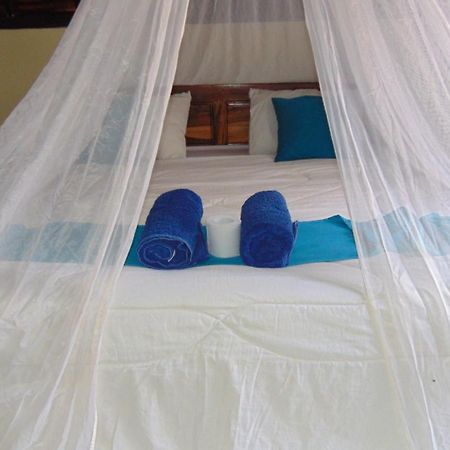 Sister Bungalow Hotel Gili Air Bagian luar foto
